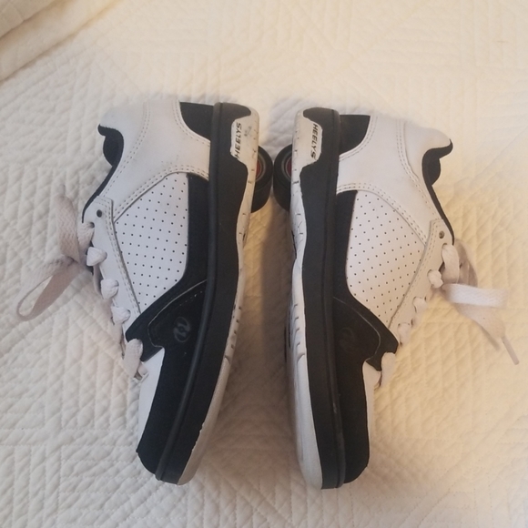 Heelys - Picture 3 of 4
